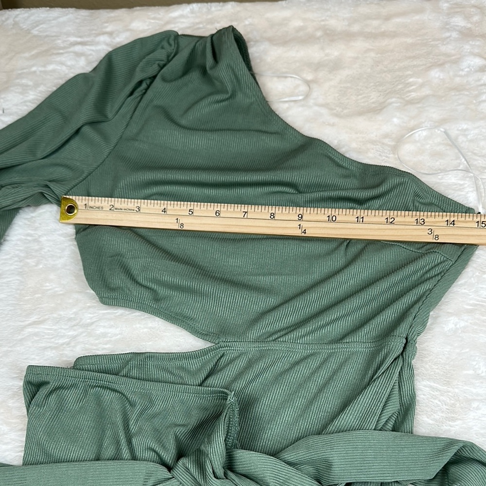 Hello Molly Green One Shoulder Wrap Gown - Picture 5 of 8